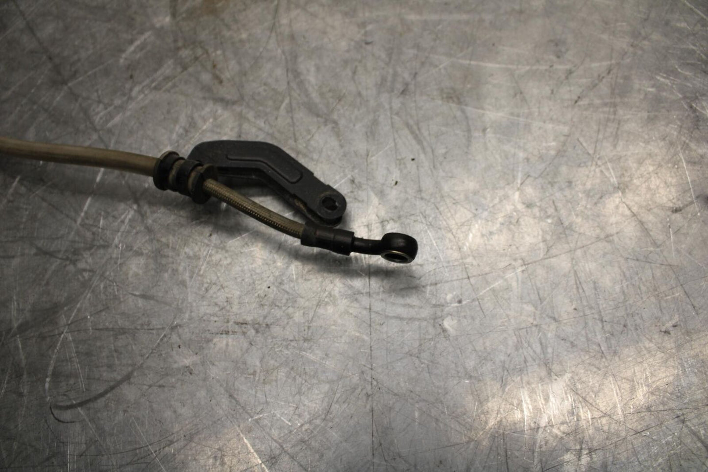 18 YAMAHA YZF R1  FRONT BRAKE CALIPER HOSES LINES BB473
