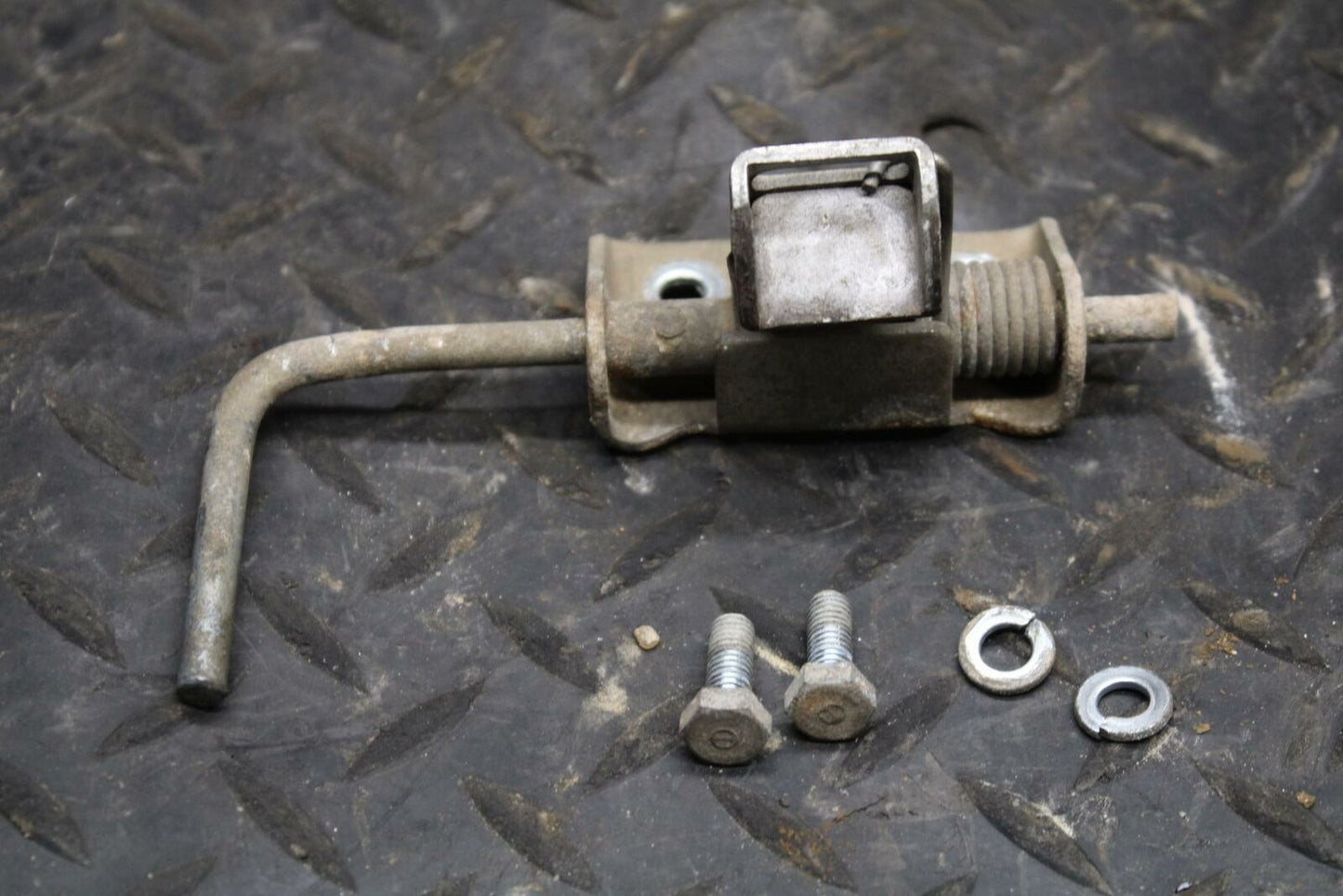 71 HONDA CT70 TRAIL SEAT SADDLE LATCH BB216 A