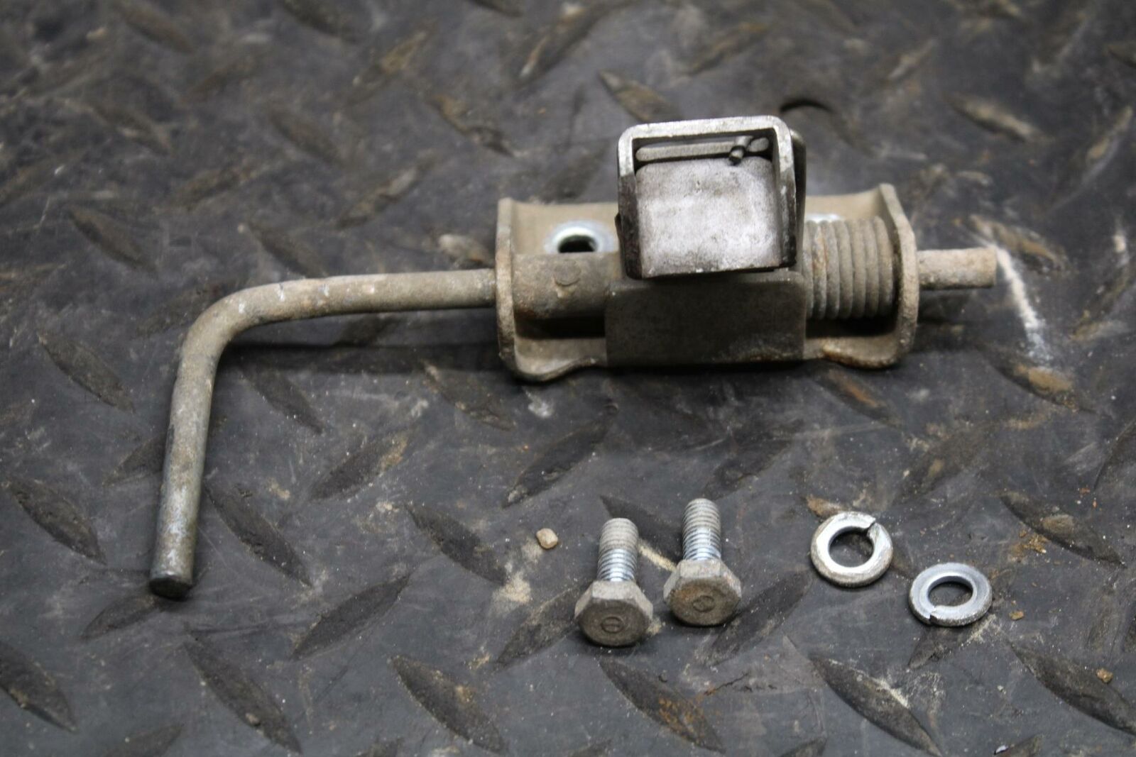 71 HONDA CT70 TRAIL SEAT SADDLE LATCH BB216 A