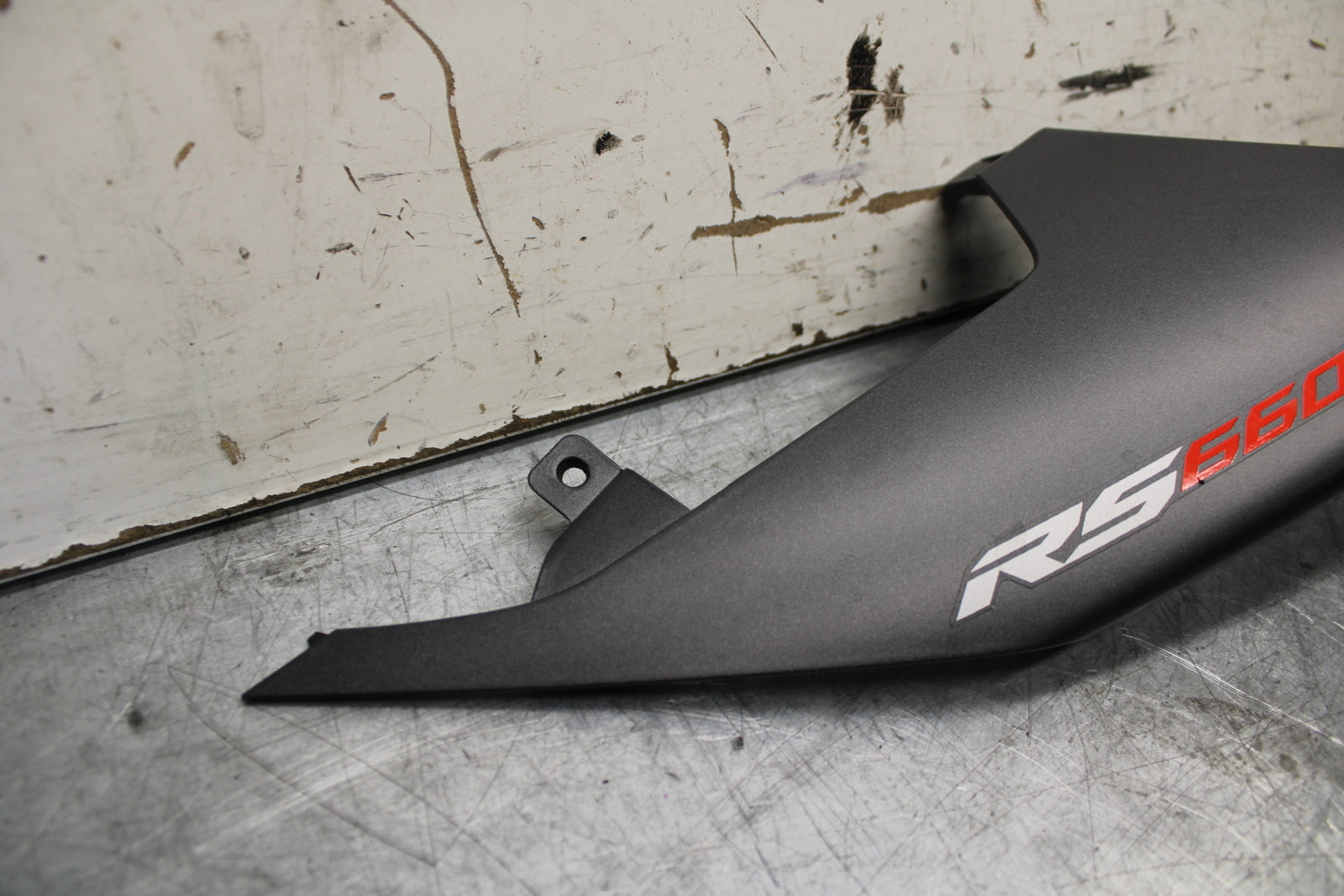 20-23 APRILIA RS660 RIGHT REAR BACK TAIL FAIRING COWL SHROUD  BB667
