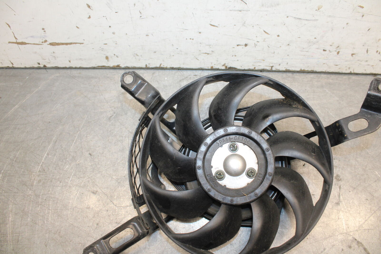 05-06 SUZUKI GSXR1000 ENGINE RADIATOR COOLING FAN 17800-41G00 BB677