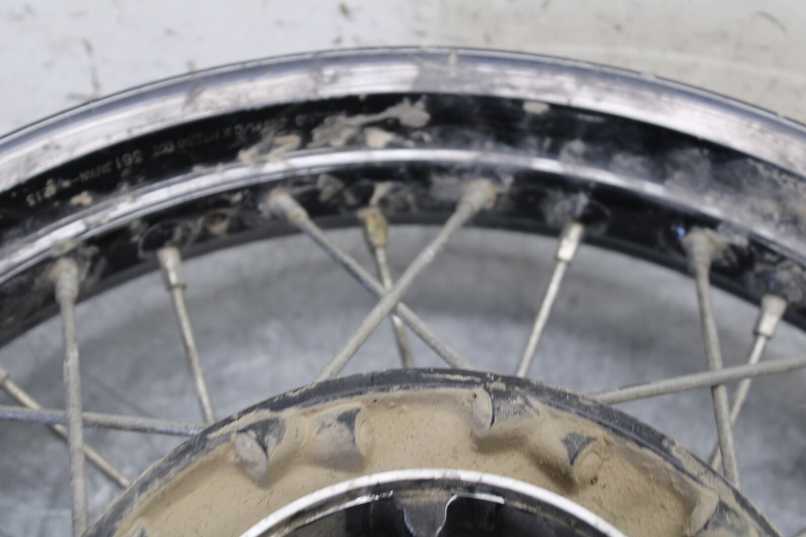 08-18 KAWASAKI KLR650 REAR WHEEL BACK RIM BB707