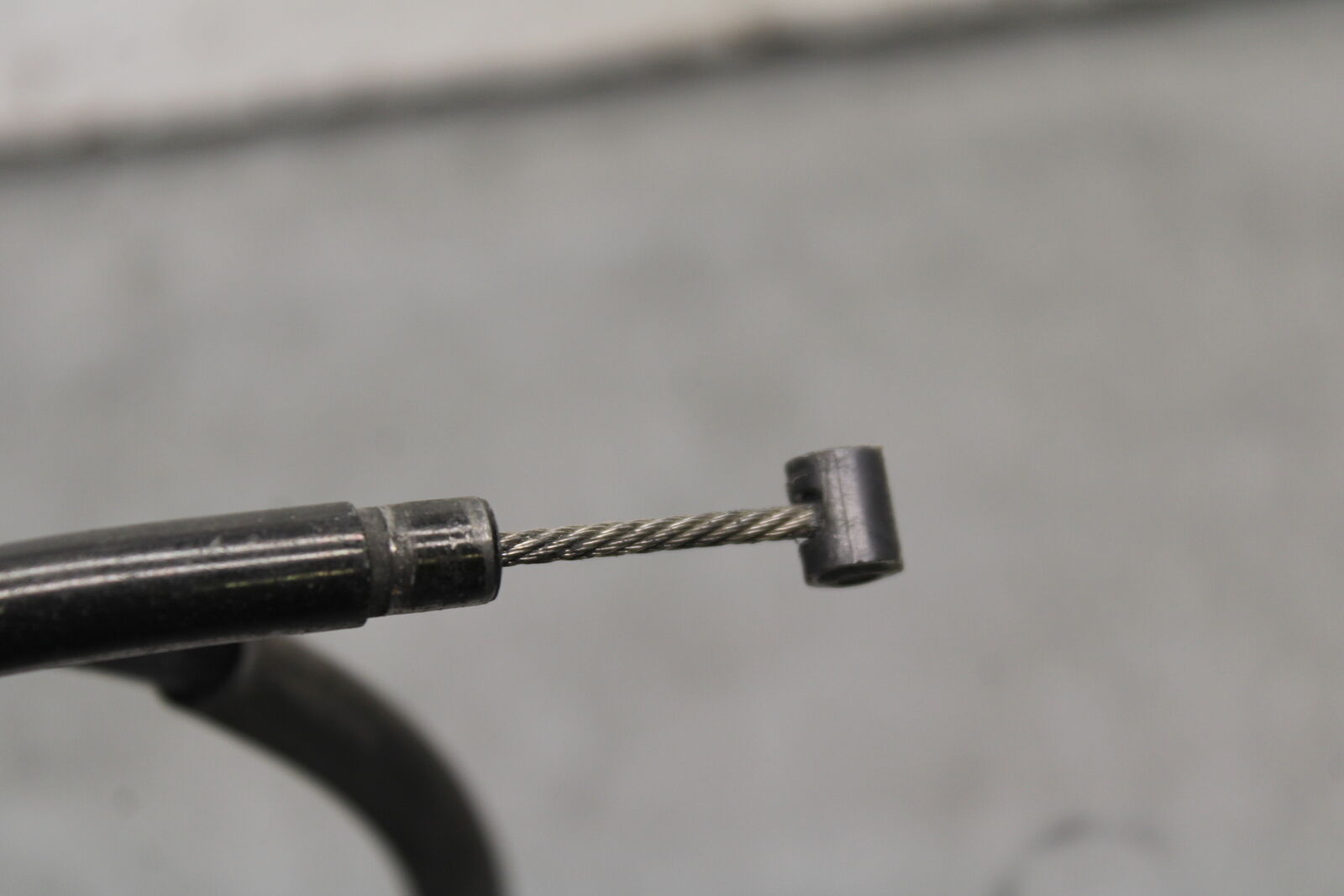 05-06 SUZUKI GSXR1000 CLUTCH CABLE LINE 58200-41G00 BB677