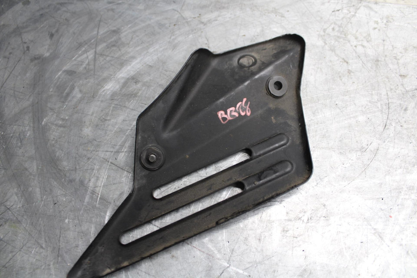 2007 Suzuki GSXR1000  MUFFLER EXHAUST PIPE COVER HEAT SHIELD GUARD BB44