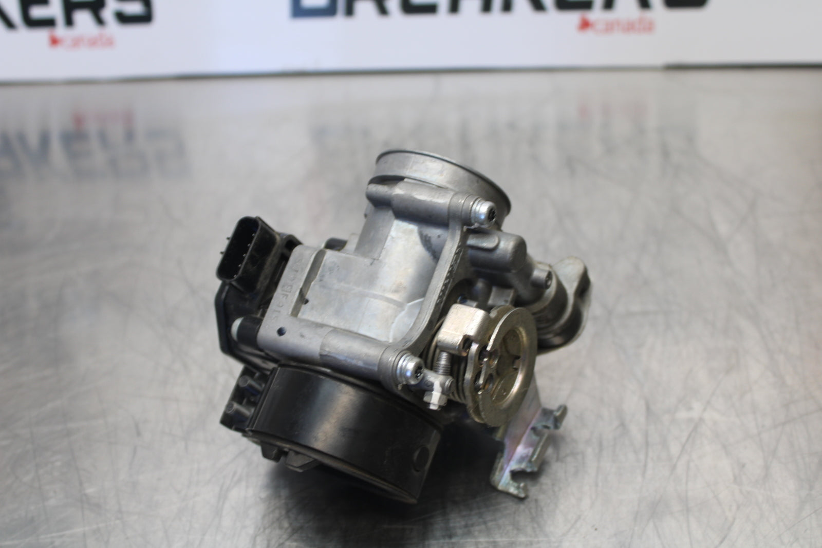 15-16 HONDA CB300F MAIN FUEL INJECTORS / THROTTLE BODIES BB150