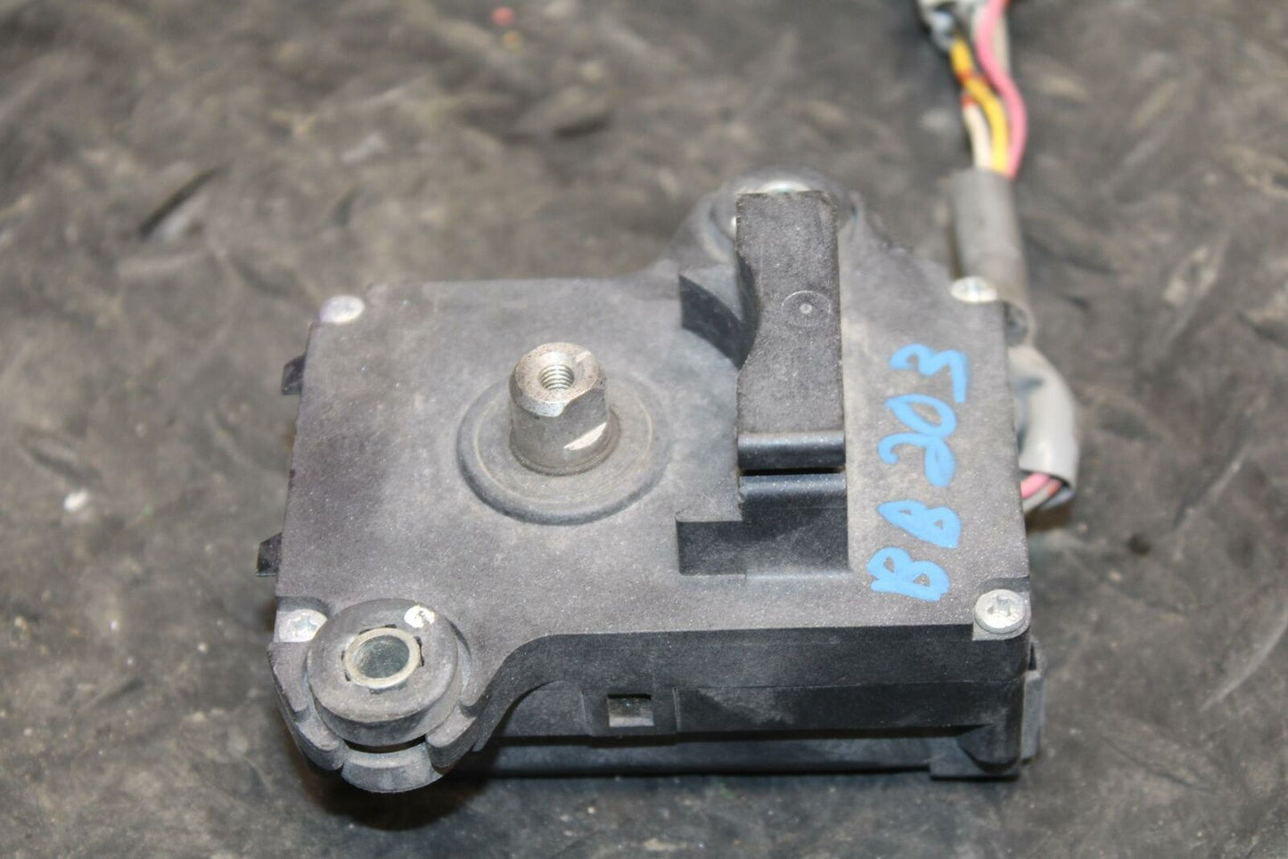 13-18 KAWASAKI NINJA ZX6R EXHAUST VALVE SERVO MOTOR BB203