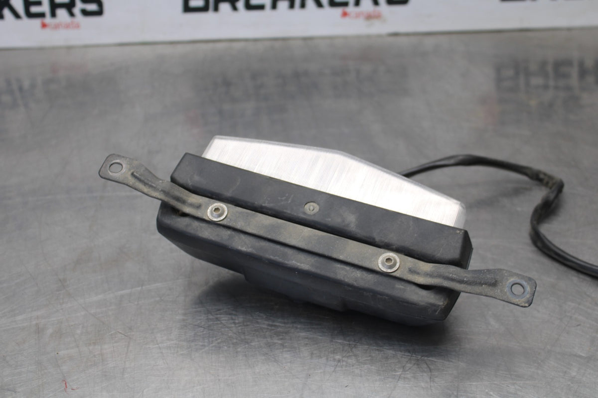 09 KAWASAKI CONCOURS 14 ZG1400B REAR TAIL TAILLIGHT BACK BRAKE LIGHT BB875