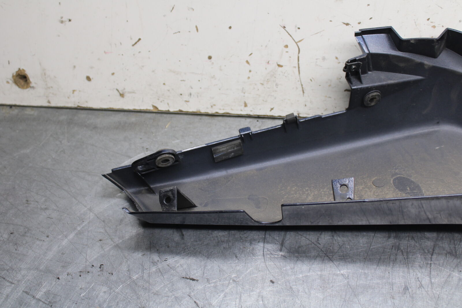 14 HONDA CTX1300A LEFT REAR BACK TAIL FAIRING COWL  BB732