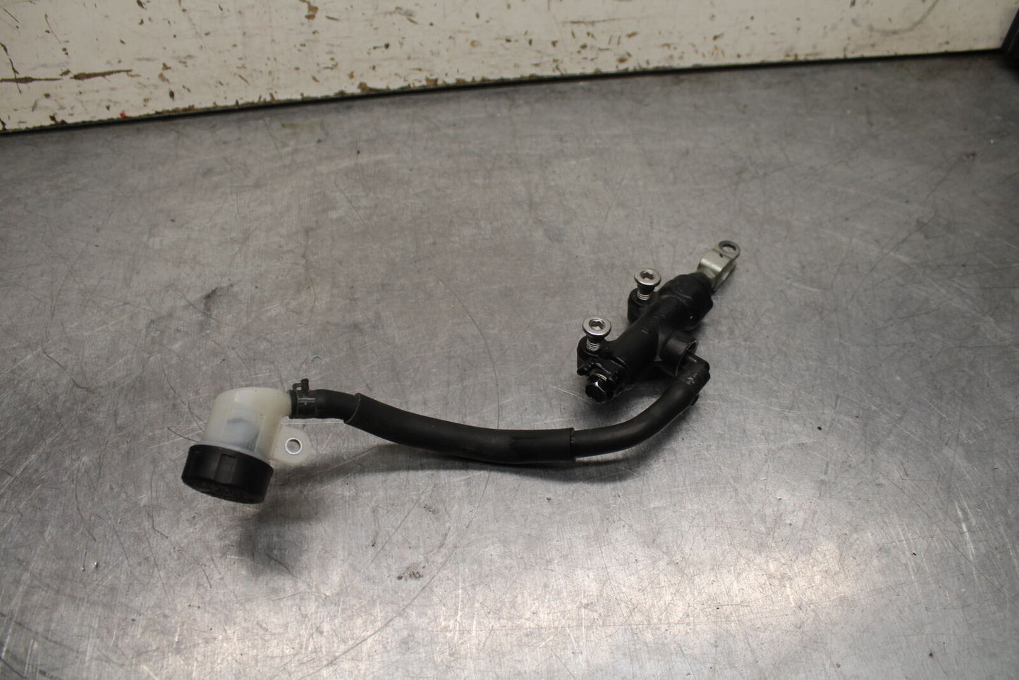 13-17 KAWASAKI NINJA ZX6R ZX636E REAR BRAKE MASTER CYLINDER W RESERVOIR BB735