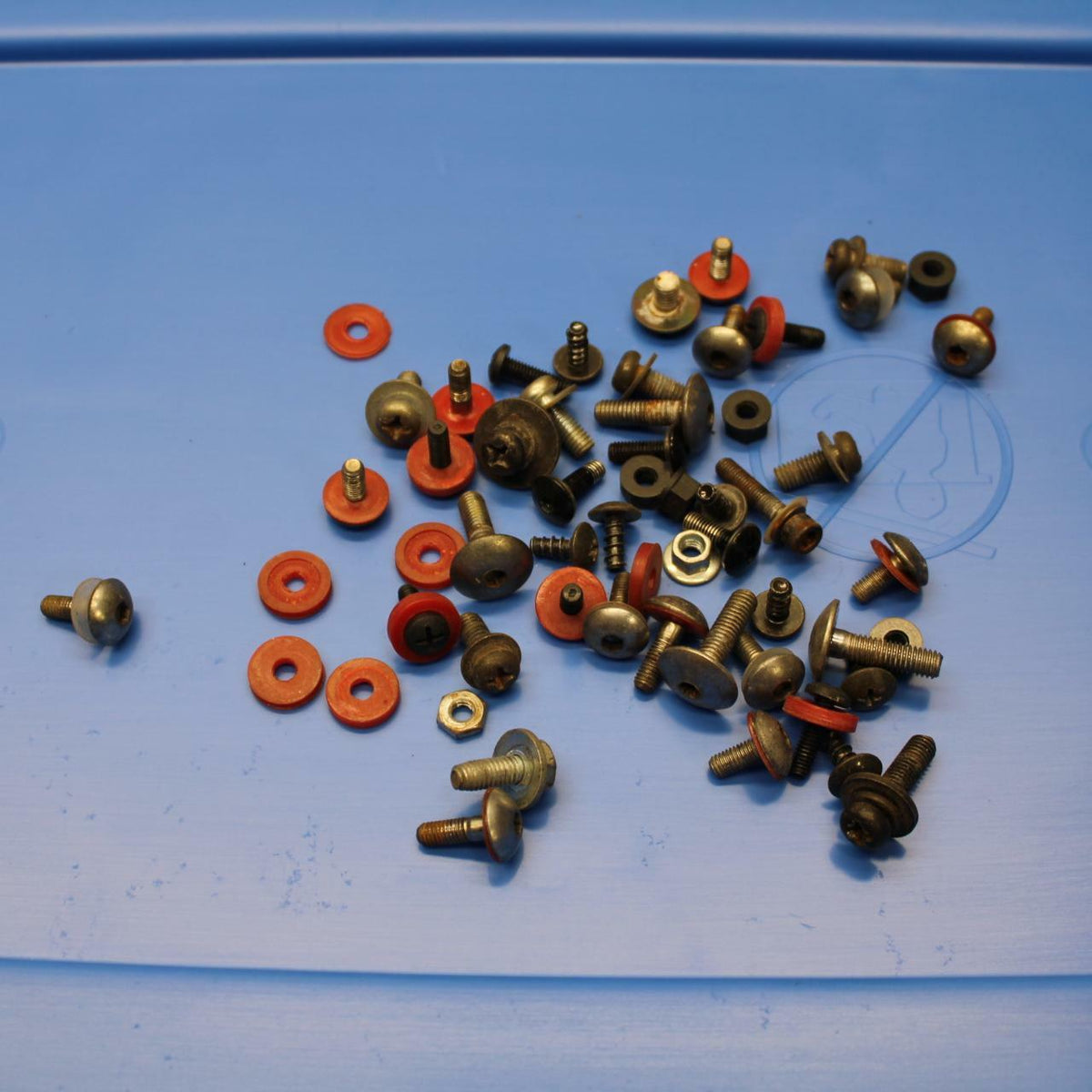 91-93 YAMAHA FZR1000 FAIRING COWL BOLTS SCREWS ASSORTMENT BB339