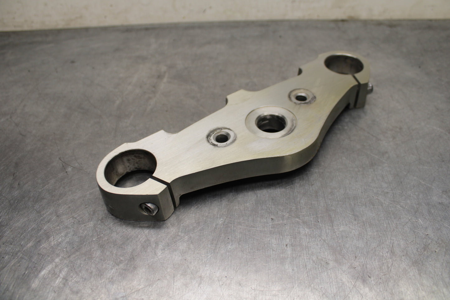 05-08 KAWASAKI VULCAN 1500 VN1500N CLASSIC FORKS UPPER TRIPLE TREE CLAMP BB133