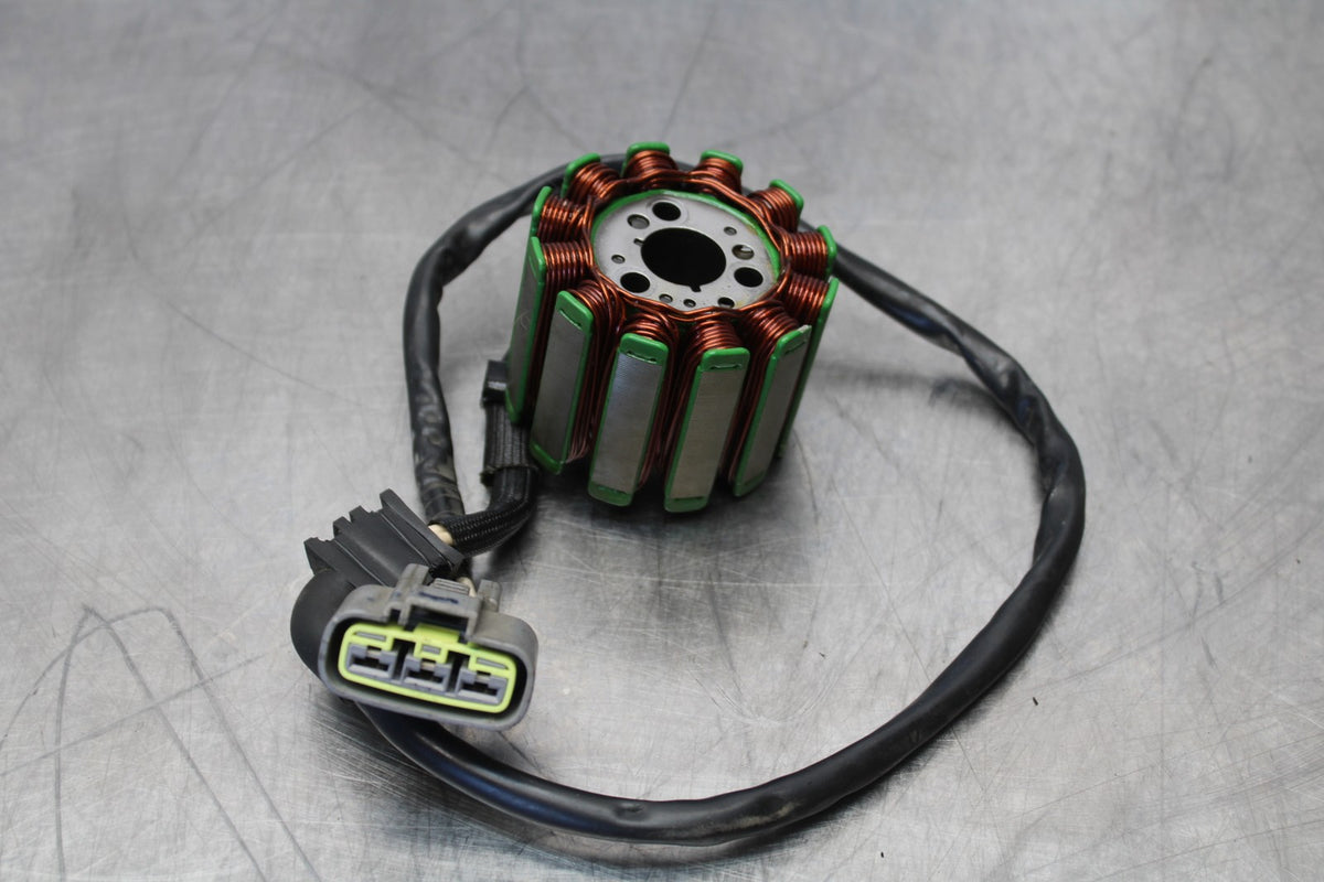 04-05 YAMAHA YZF R1 STATOR GENERATOR ALTERNATOR MAGNETO BB173