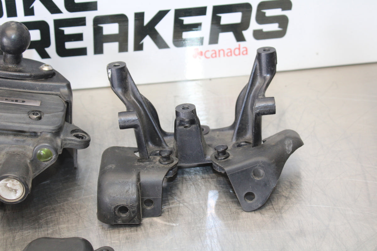 06-07 HONDA CBR1000RR STEERING DAMPER STABILIZER BB166