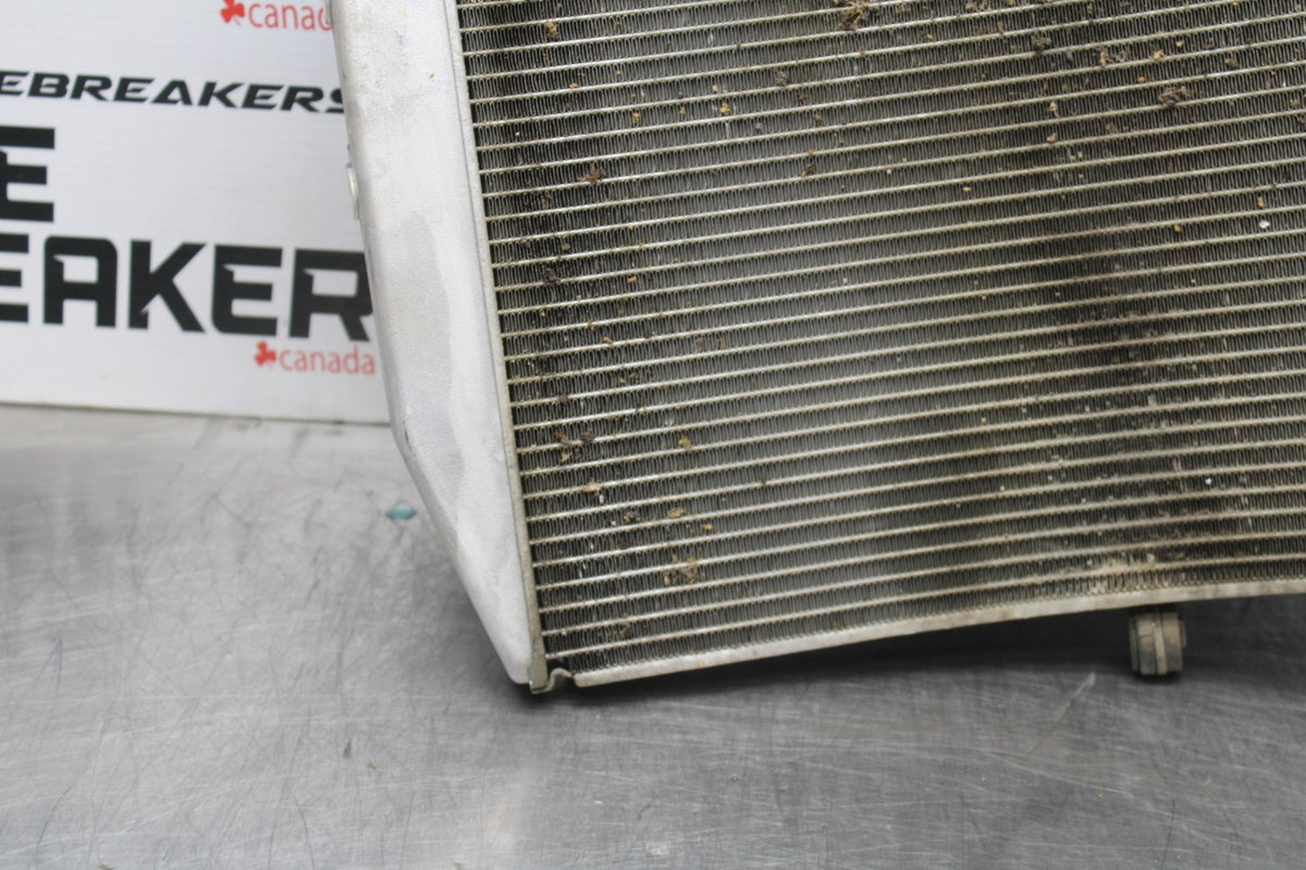 13 YAMAHA YZF R1 ENGINE RADIATOR MOTOR COOLER COOLING RADIATER BB781