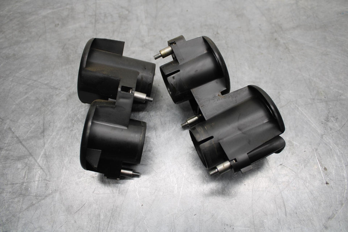 05-06 HONDA CBR600RR  INTAKE VELOCITY STACKS 17225-MEE-000 17226-MEE-000 BB479