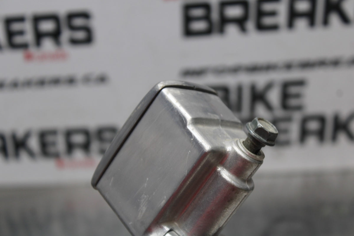 06 KAWASAKI VULCAN 900 FRONT BRAKE MASTER CYLINDER BB799