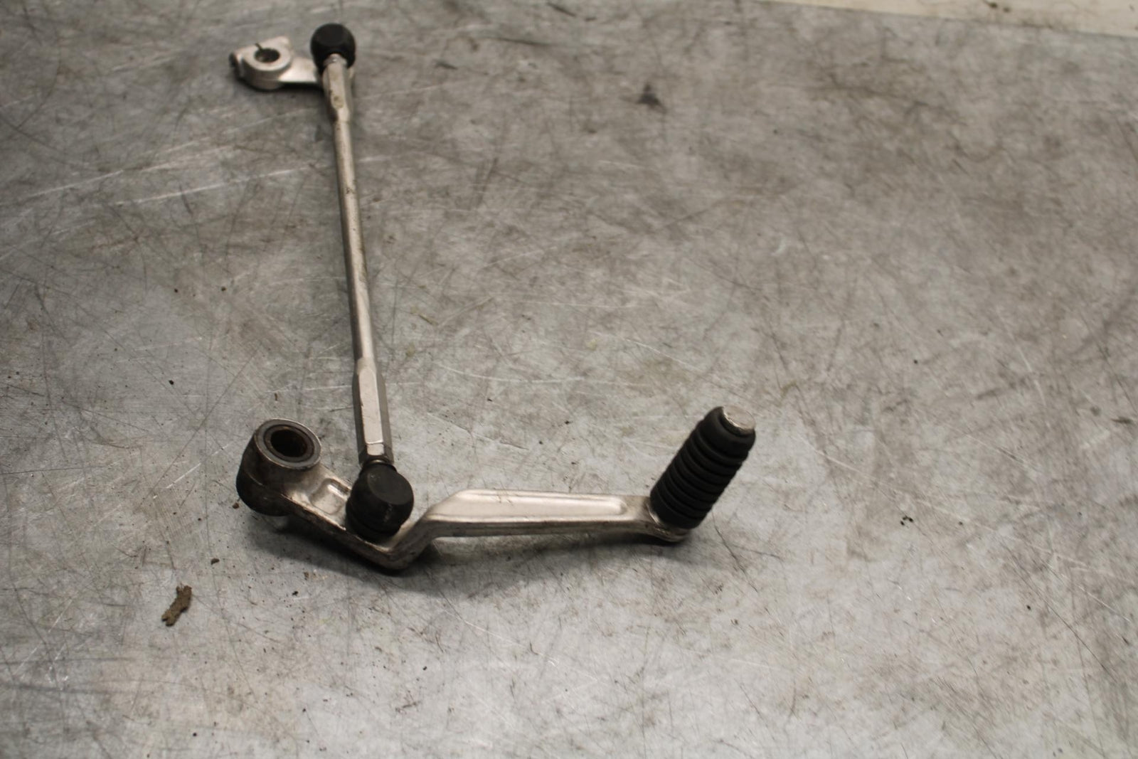 06-07 SUZUKI GSXR750 SHIFTER LINKAGE SHIFT PEDAL 25525-01H00 25600-01H01   BB543