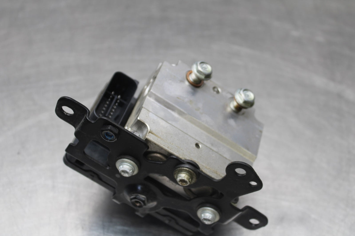 22 HARLEY-DAVIDSON PAN AMERICA 1250 ABS PUMP UNIT MODULE BB910
