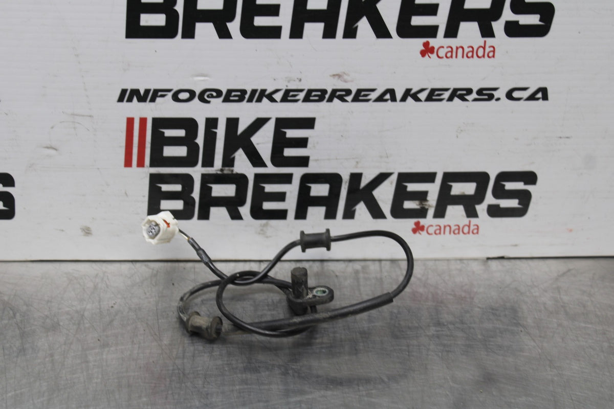 17-18 YAMAHA YZF R3 FRONT ABS BRAKE SENSOR BB813