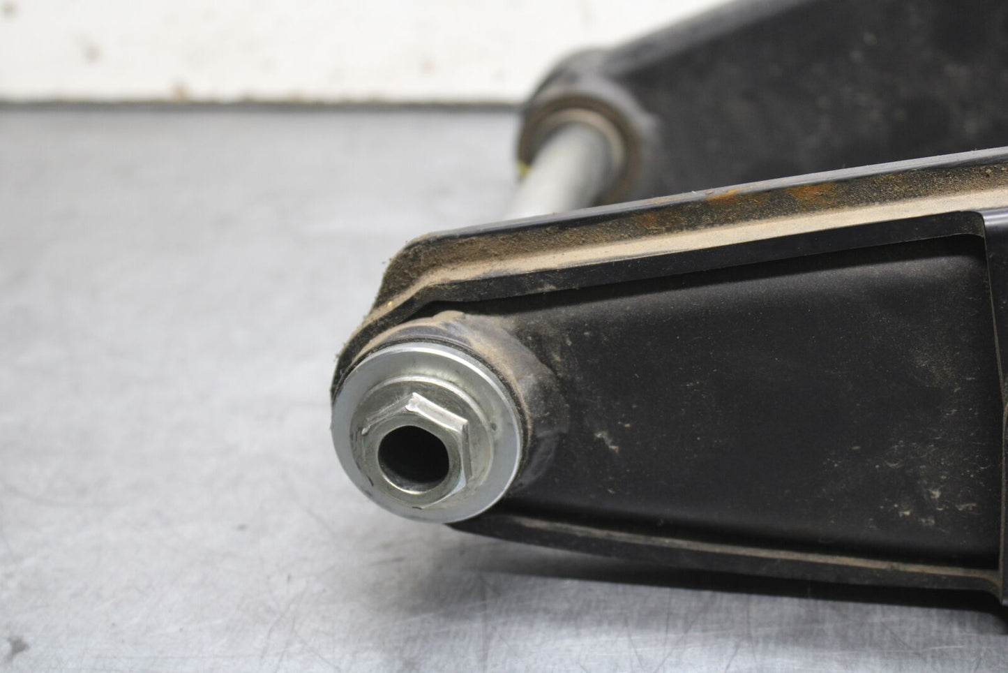 18-24 KAWASAKI NINJA 650 REAR SWINGARM BACK SUSPENSION SWING ARM BB725