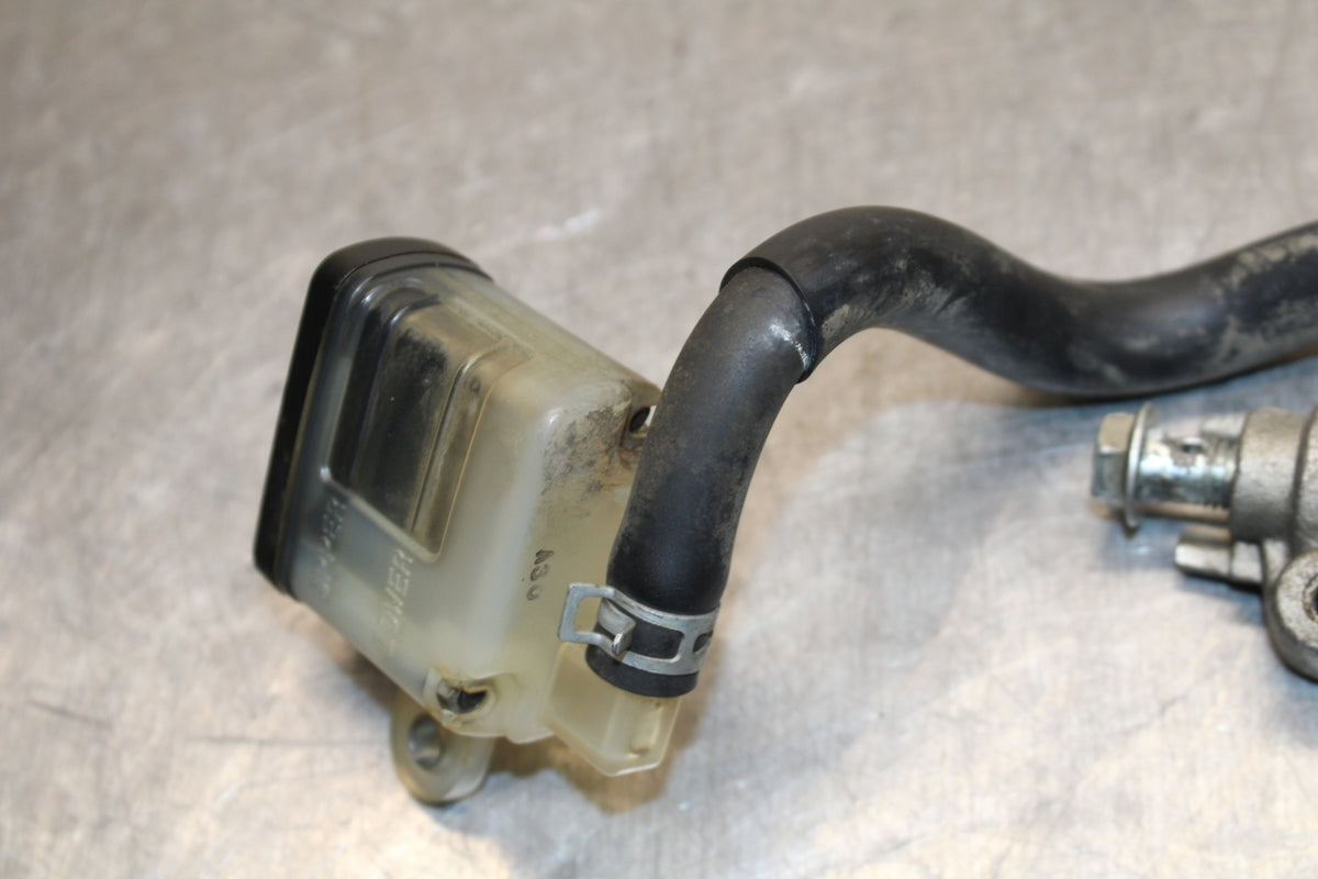 08-10 SUZUKI GSXR 600 REAR BACK BRAKE MASTER CYLINDER W RESERVOIR BB132