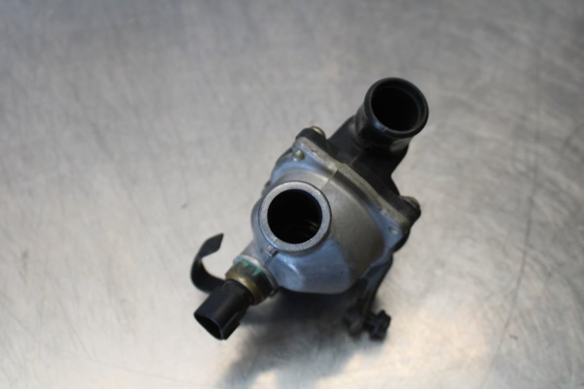 03-06 KAWASAKI Z1000 THERMOSTAT W HOUSING ASSEMBLY BB164