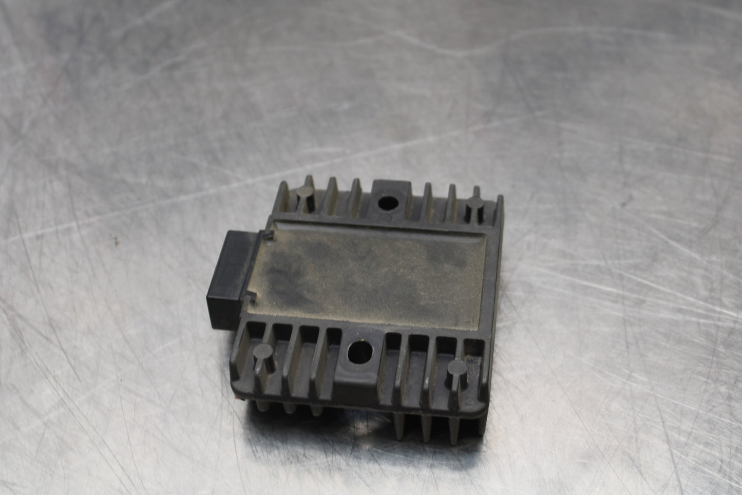 09-15 YAMAHA FZ6R RECTIFIER VOLTAGE REGULATOR BB161