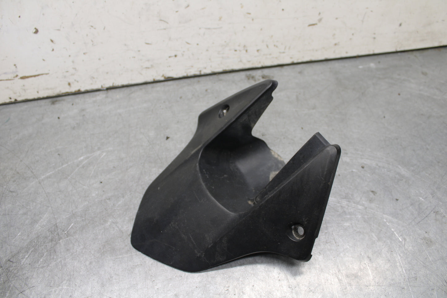 17-21 HONDA CBR1000RR SP REAR BACK WHEEL TIRE HUGGER FENDER BB681
