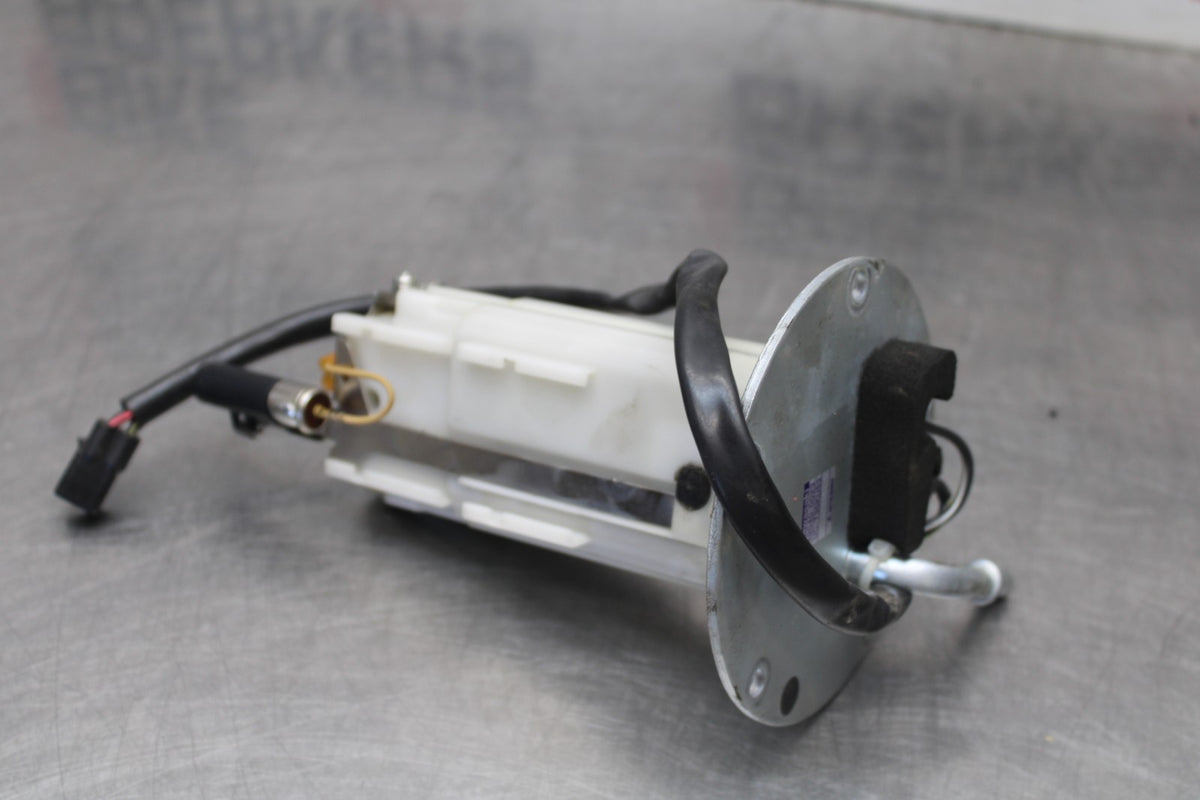 13-18 KAWASAKI NINJA ZX6R FUEL PUMP GAS PETROL SENDER UNIT BB915