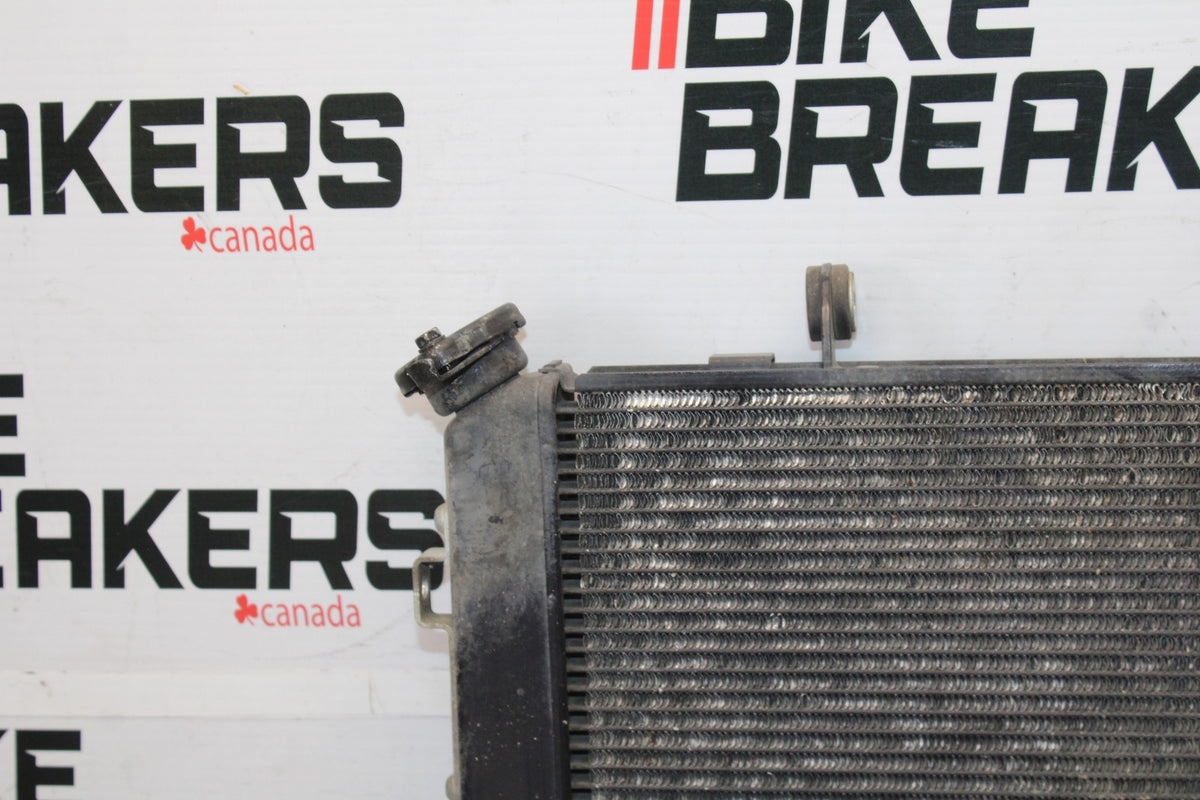 15-17 YAMAHA FJ09 ENGINE RADIATOR MOTOR COOLER COOLING RADIATER BB906