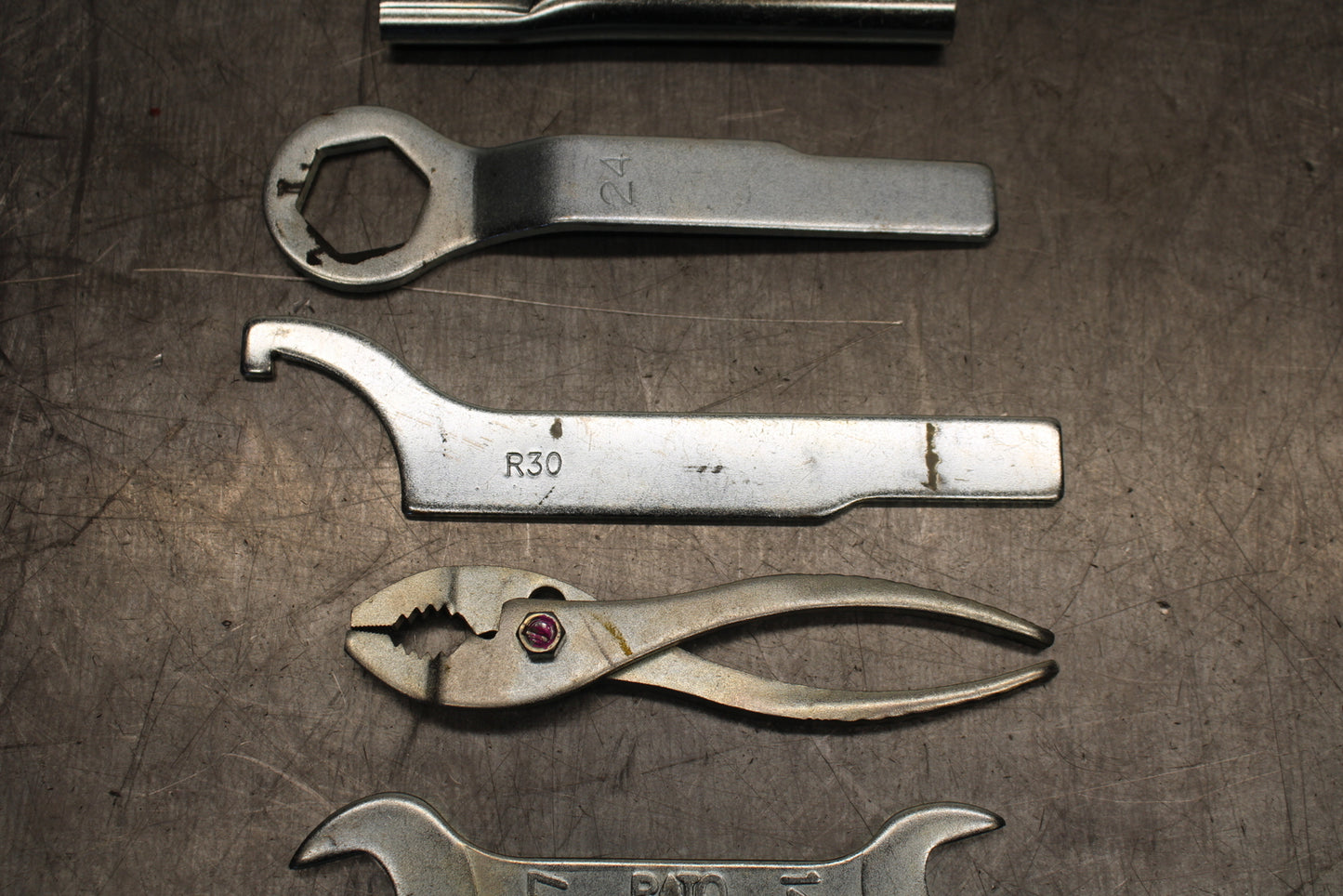 19-22 KAWASAKI Z400 STOCK TOOLS OEM TOOL BAG KIT SET BB708