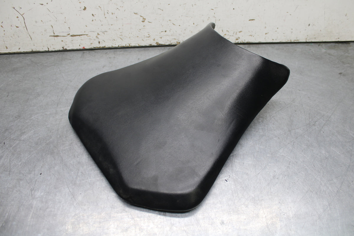 05-06 HONDA CBR600RR FRONT DRIVERS SEAT PAD SADDLE PILLION BB727
