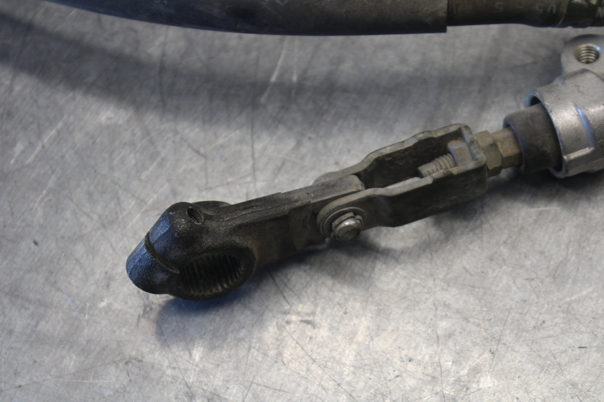 05-06 YAMAHA ROYAL STAR REAR BACK BRAKE MASTER CYLINDER W RESERVOIR BB697