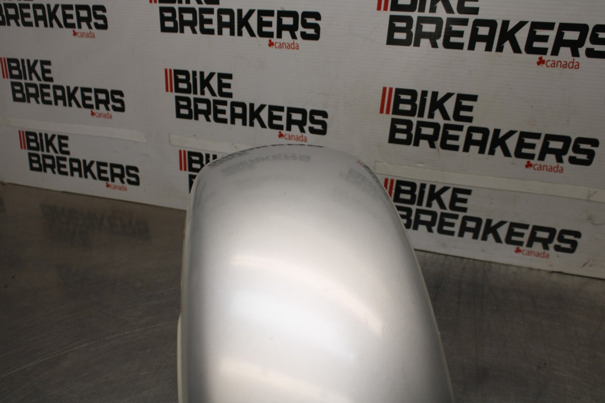 05-09 SUZUKI BOULEVARD C90 FRONT WHEEL FENDER BB918