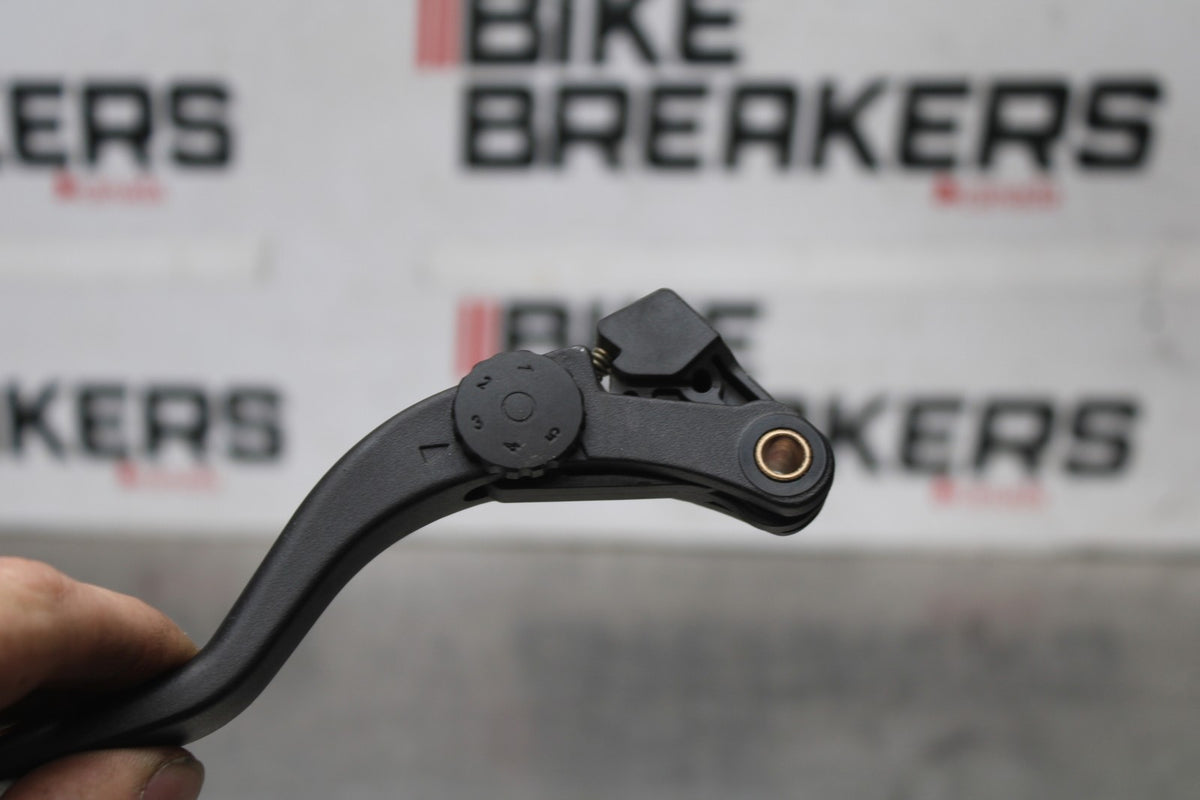 20-23 BMW F900R LEFT HANDLEBAR CLIPON CLUTCH LEVER BB923