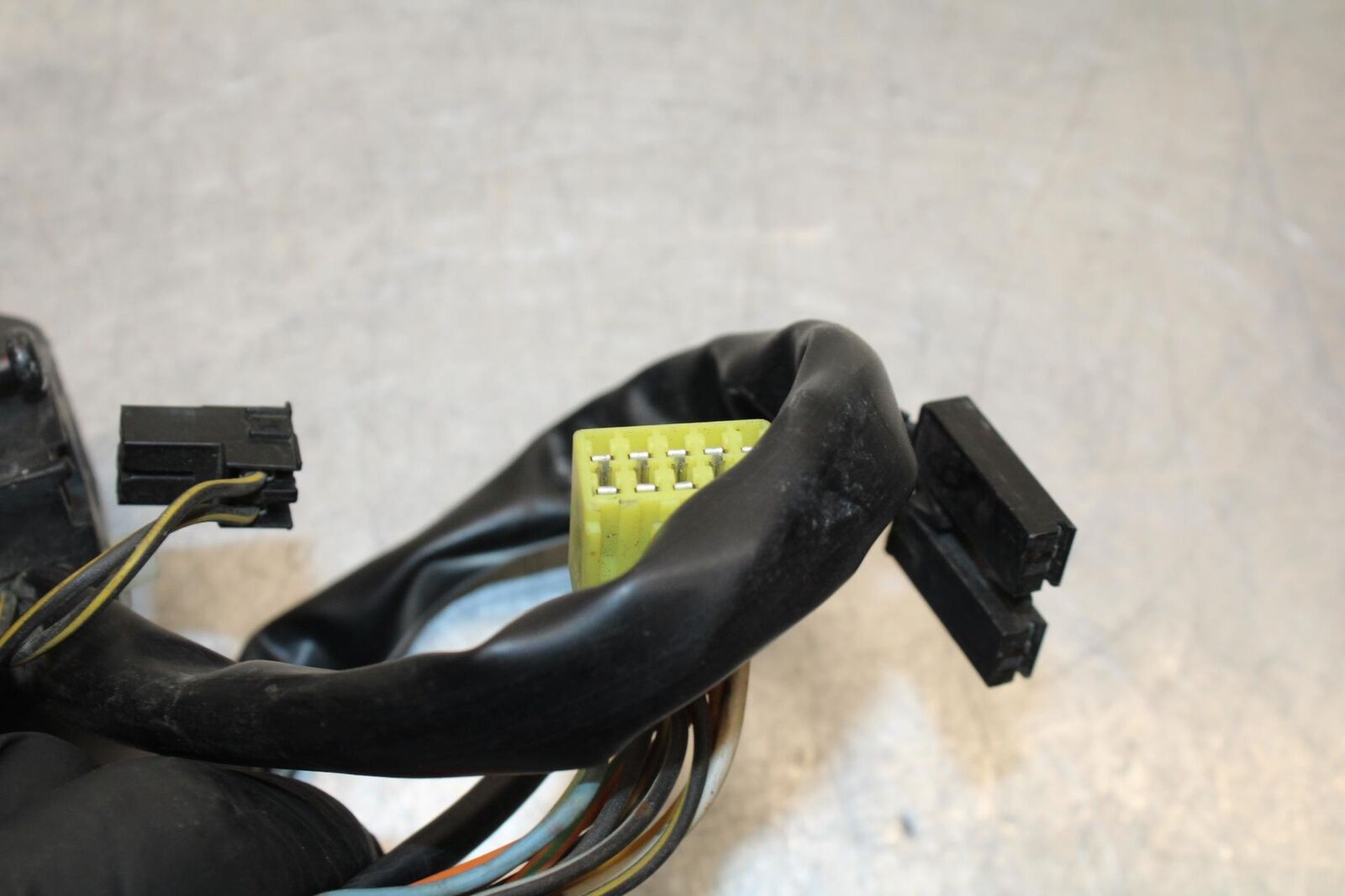 2006 Suzuki SV650S LEFT CLIP ON HANDLE HORN SIGNALS SWITCH SWITCHES BB65