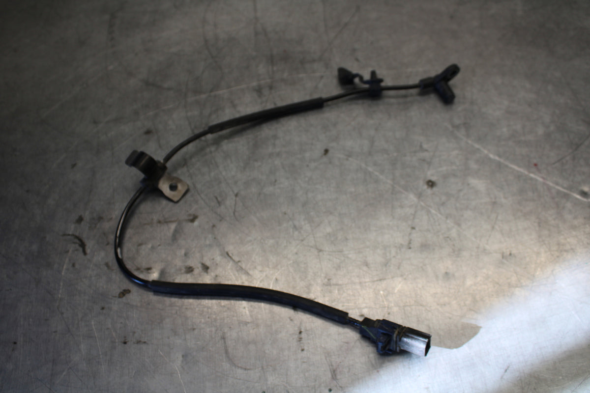 19-22 KAWASAKI Z400 FRONT ABS BRAKE SENSOR BB708