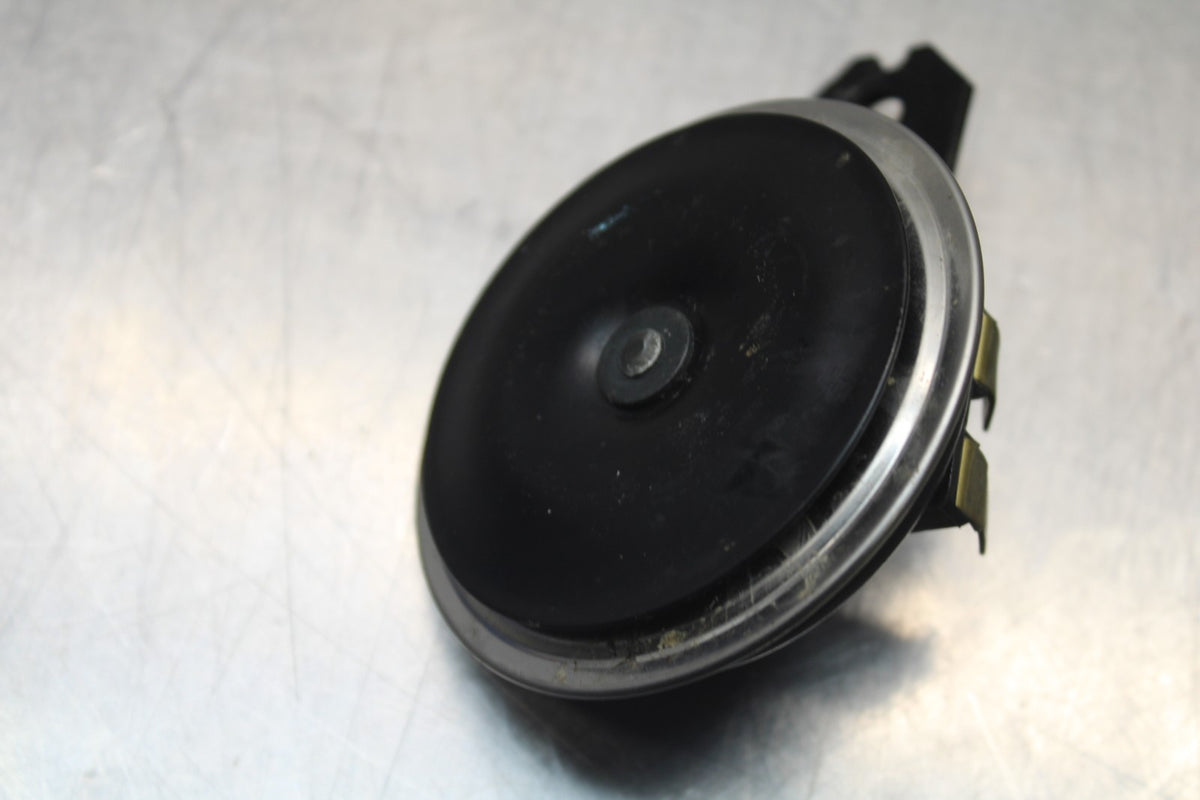 22-25 YAMAHA YZF R7 HORN SIGNAL BB850