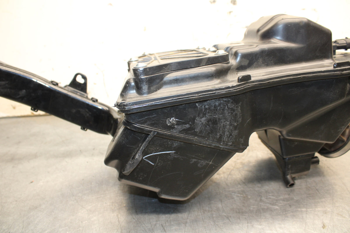 17-24 KTM 390 DUKE AIRBOX AIR INTAKE FILTER BOX BB734