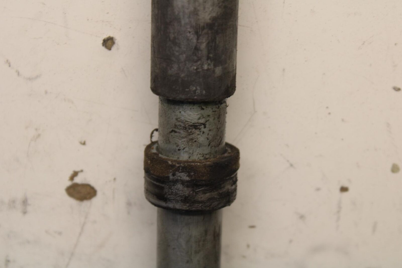 2008 Honda CBF1000 FRONT WHEEL RIM AXLE PIVOT BOLT BB641
