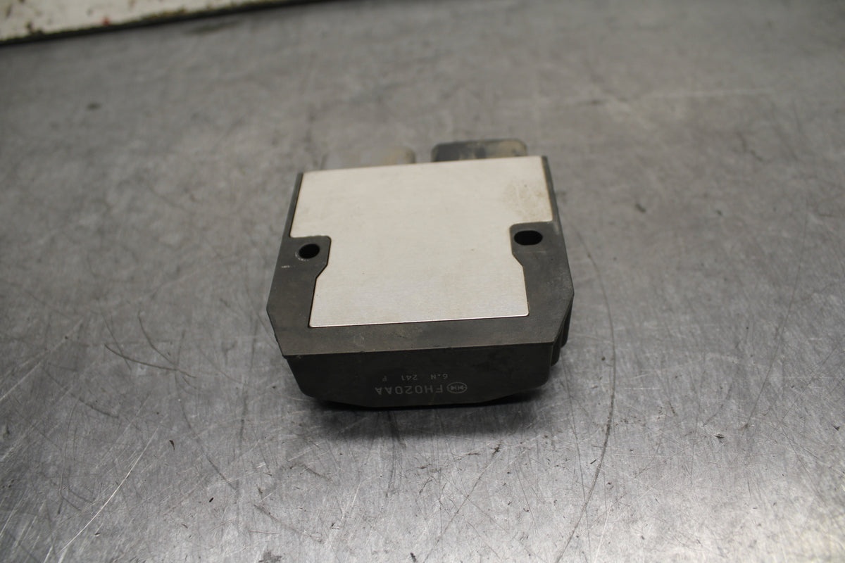 14-17 YAMAHA FZ09 RECTIFIER VOLTAGE REGULATOR BB111
