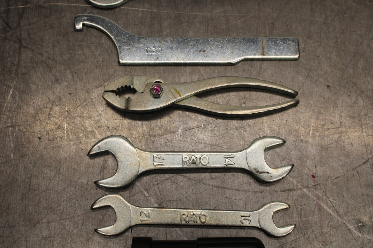 19-22 KAWASAKI Z400 STOCK TOOLS OEM TOOL BAG KIT SET BB708