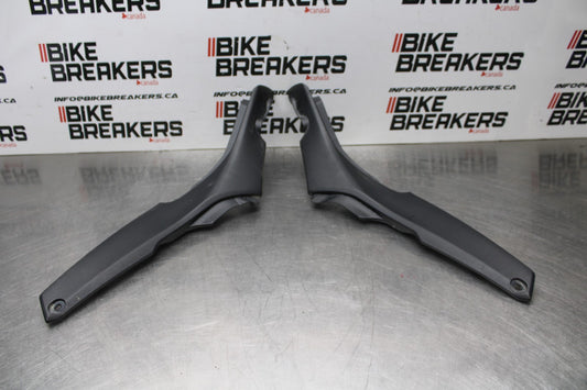 22-25 YAMAHA YZF R7 RIGHT LEFT FRONT SIDE SEAT PANELS TRIMS COWLS FAIRINGS BB00