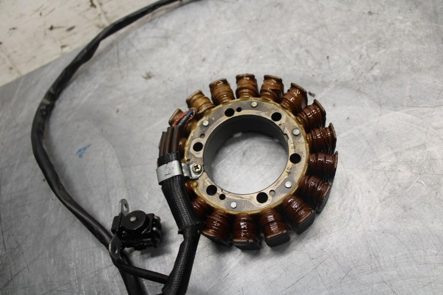 1998 Suzuki TL1000S STATOR GENERATOR ALTERNATOR MAGNETO BB508