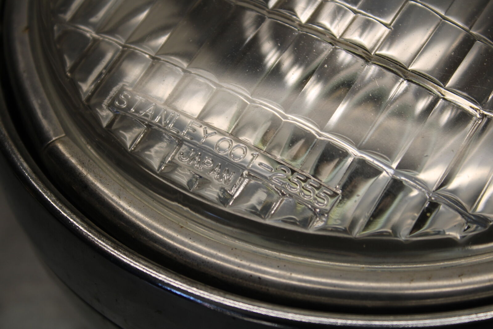 85-86 SUZUKI MADURA 1200 SINGLE HEADLIGHT HEAD LAMP LIGHT  BB691