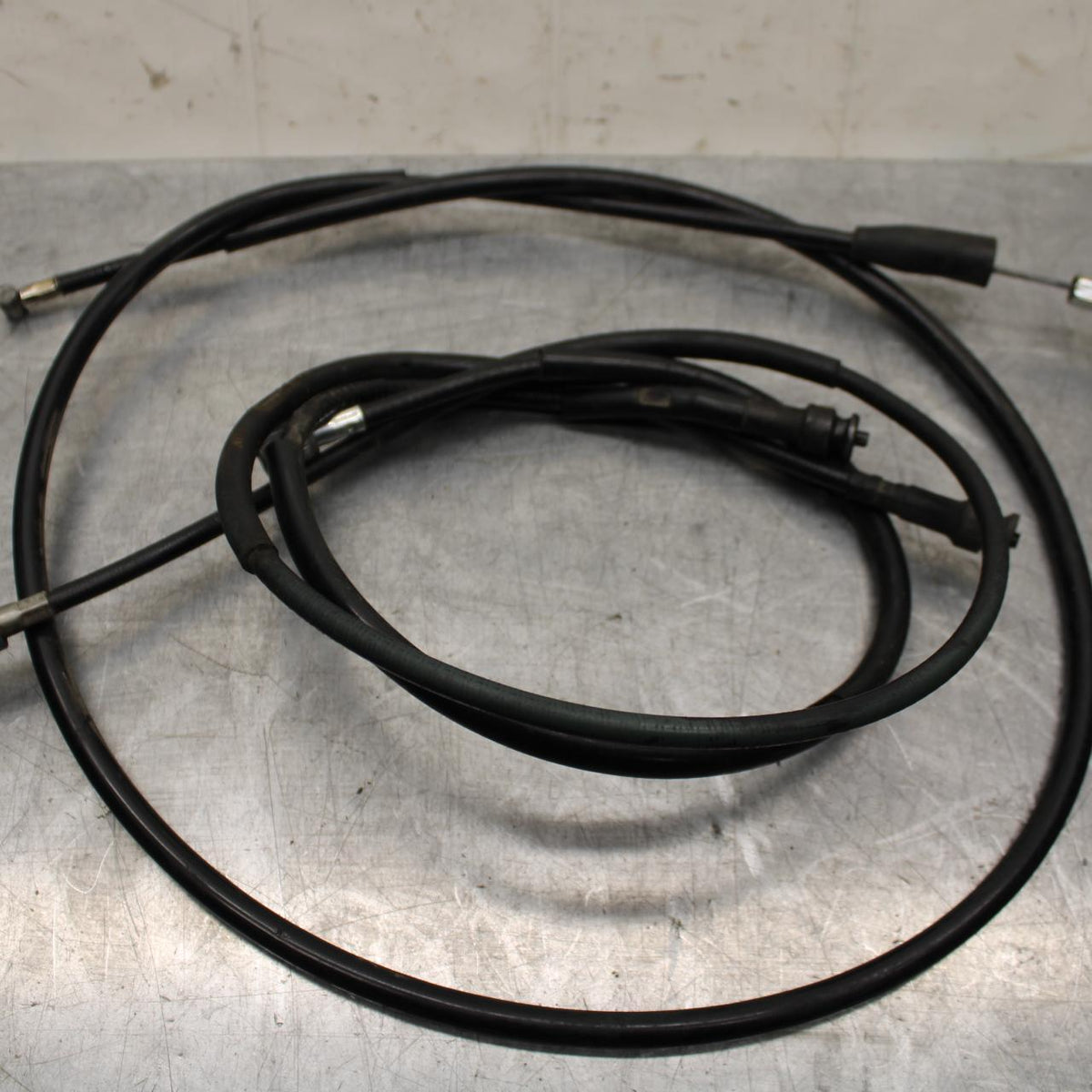 1977 Honda CB550K --- CLUTCH SPEEDO AND TACH CABLES BB592