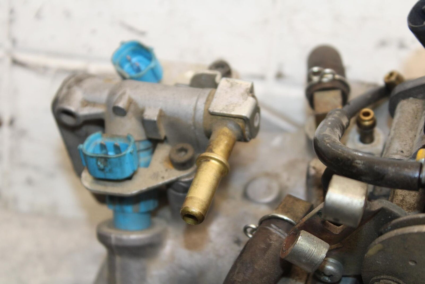 2005 Kawasaki Vulcan 1600 VN1600D Nomad THROTTLE BODY BODIES BB556