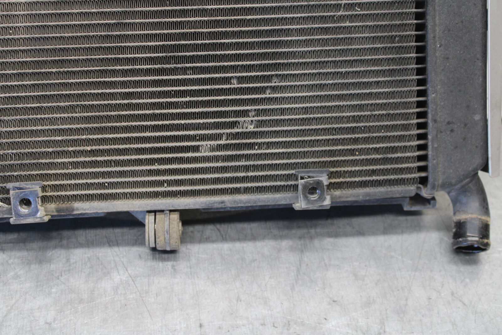 07-09 YAMAHA FZ6 ENGINE RADIATOR MOTOR COOLER RADIATER 4S8-12461-00-00 BB713