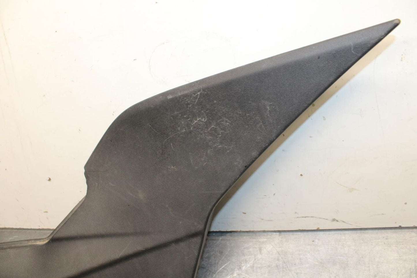 08-12 KAWASAKI NINJA 250R EX250J RIGHT FRONT SIDE SEAT  PANEL TRIM COWL BB612