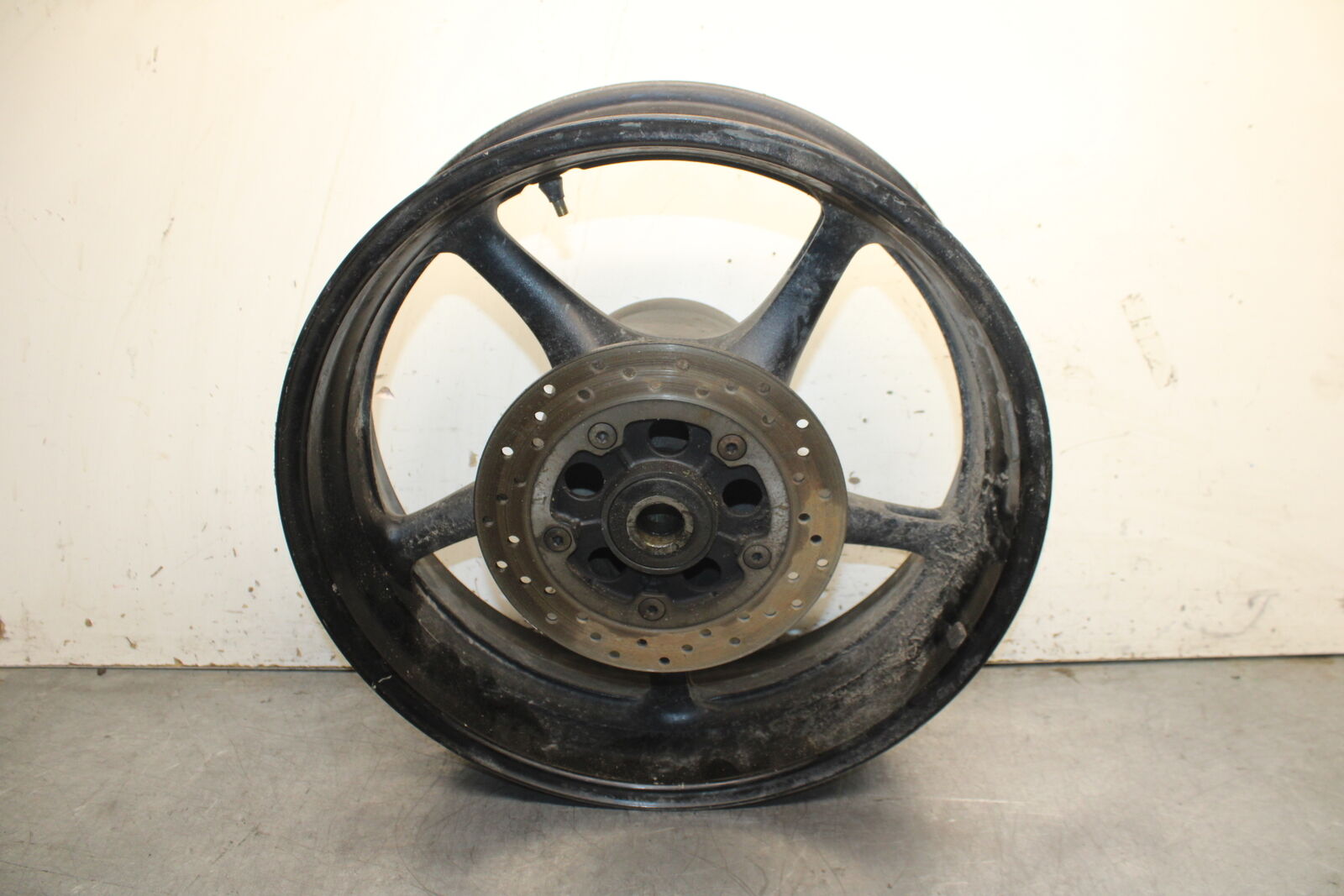 06-07 YAMAHA YZF R6 REAR WHEEL BACK RIM AND ROTOR BB742